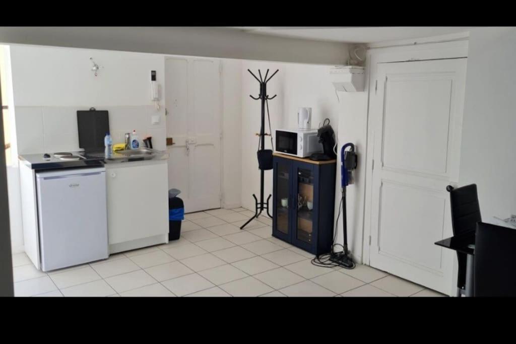 Apartment Climatise Proche Chu *
